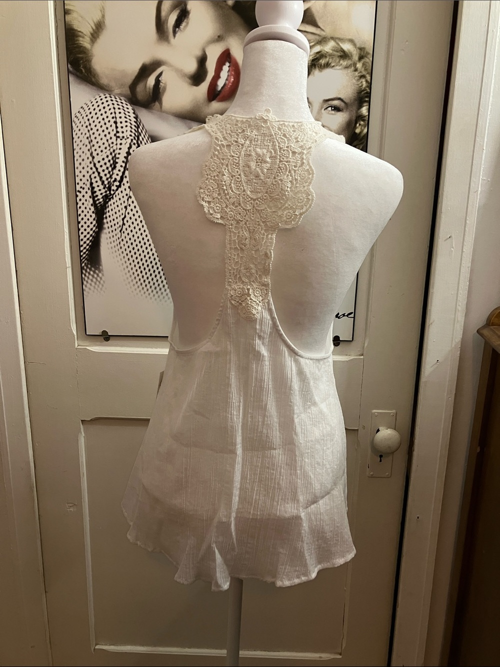 freebird White Lace-Trim Button-Front Camisole - Picture 4 of 6